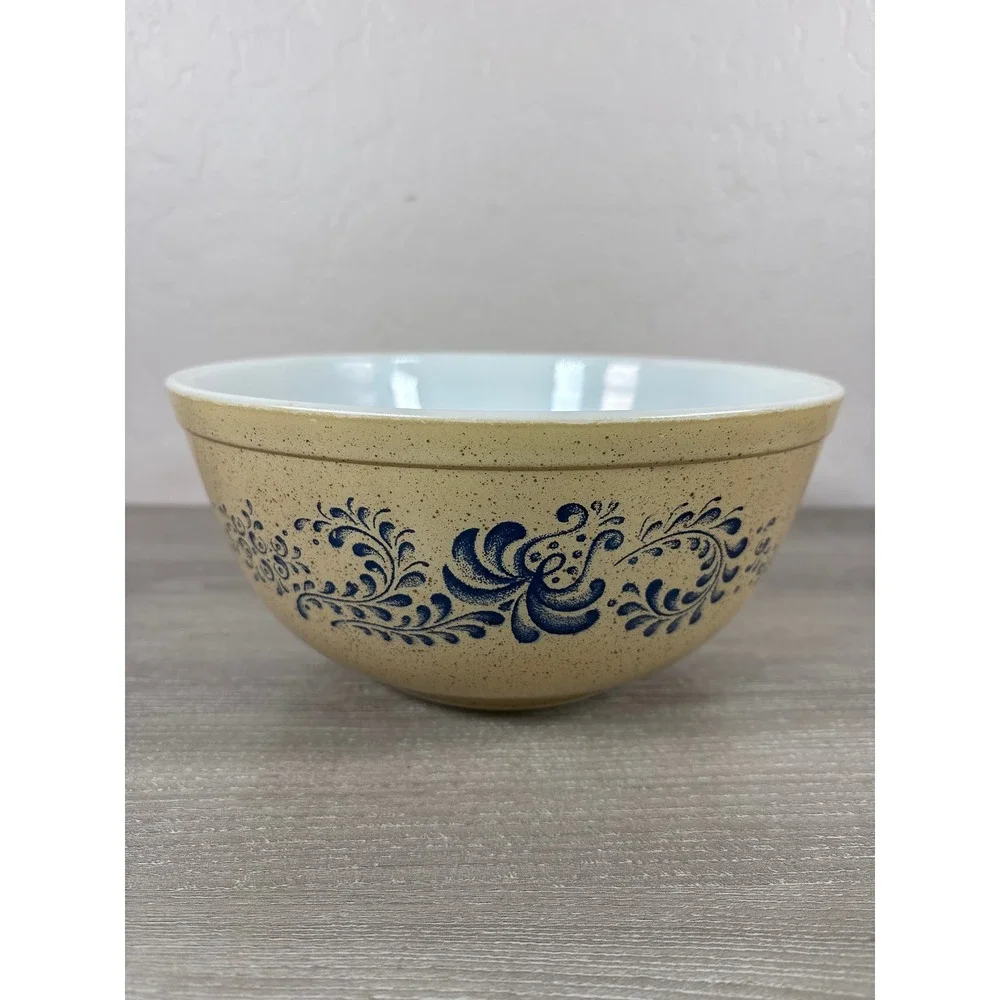 Vintage Pyrex Homestead Mixing Bowl 403 2.5L Tan Speckled Blue Floral Milk Glass